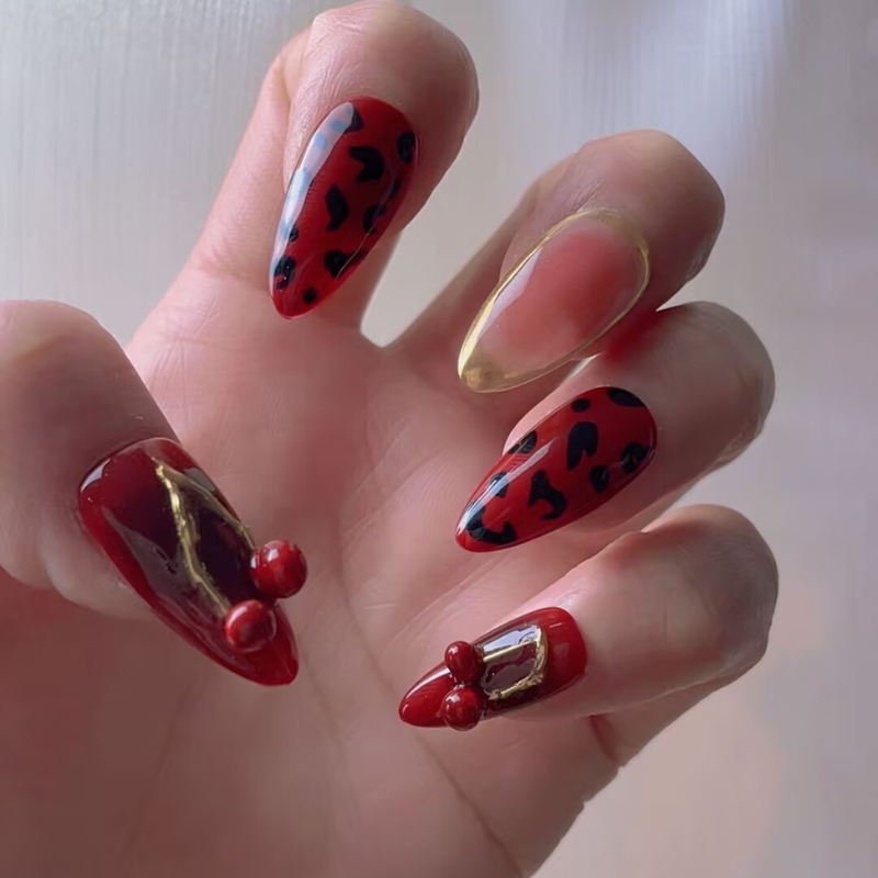 Almond Shape Nails No.175