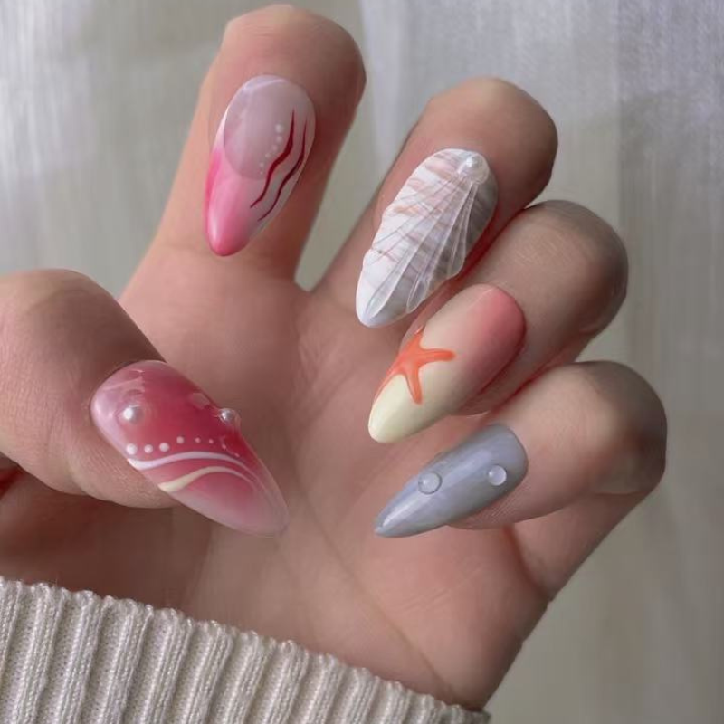 Almond 3d style nails 18