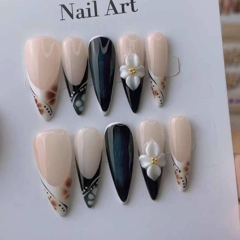 Handmade nails Pointy style 20