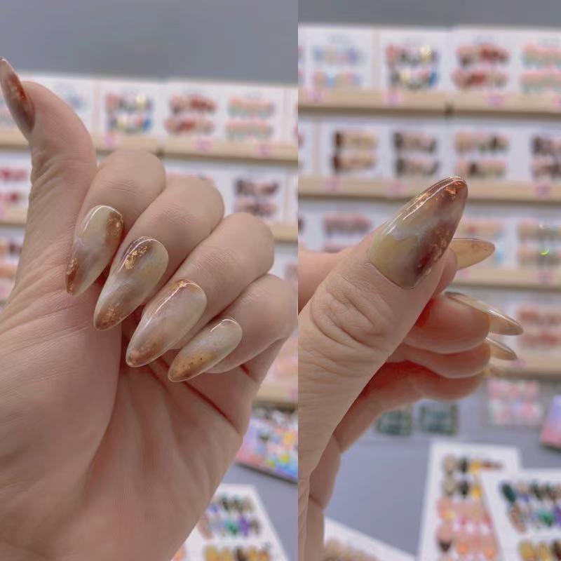 Almond Shape Nails No.124