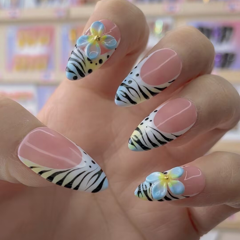 Almond Shape Nails No.165