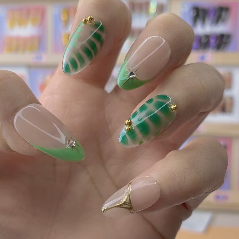 Almond Shape Nails No.167