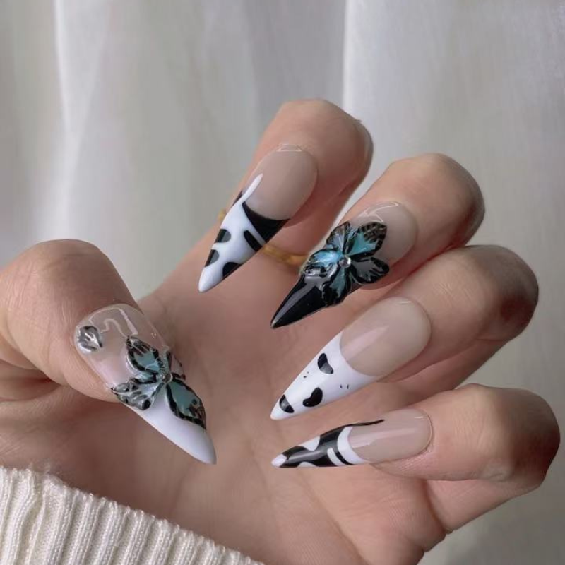 Almond 3d style nails No.37