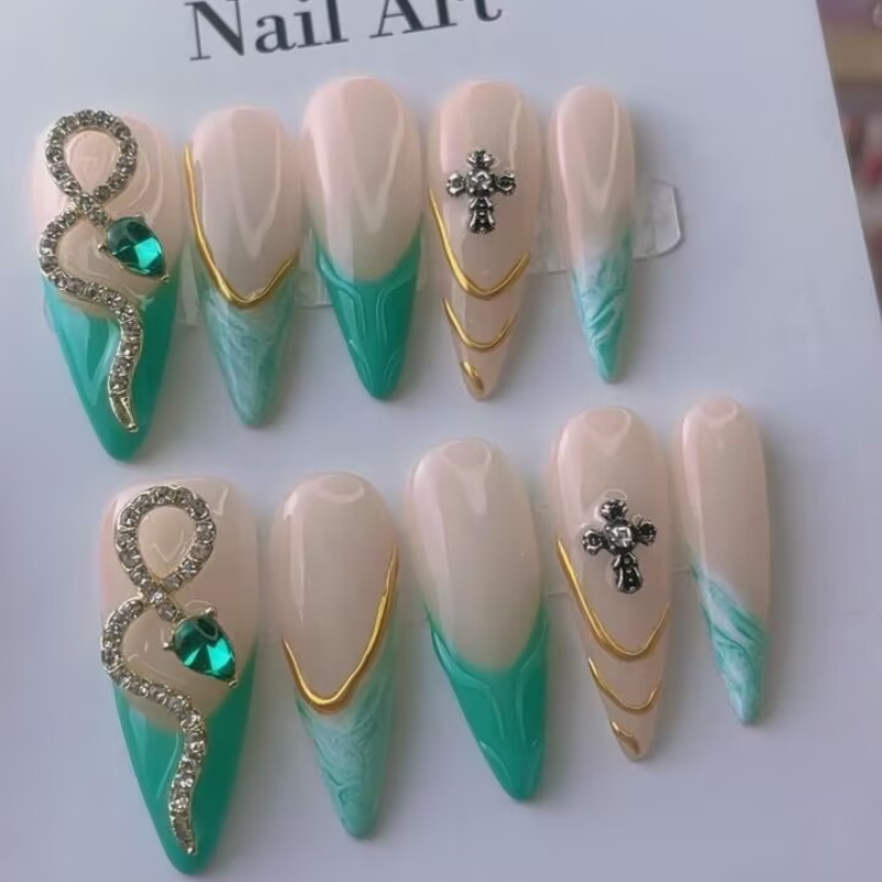 Handmade nails Pointy style 17