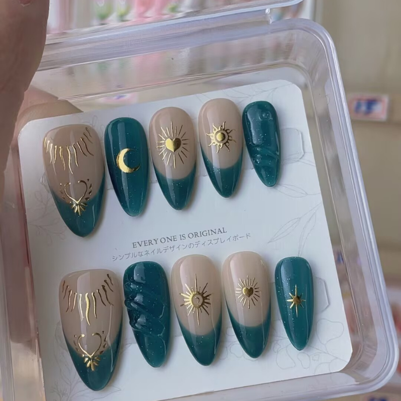 Almond Shape Nails No.139