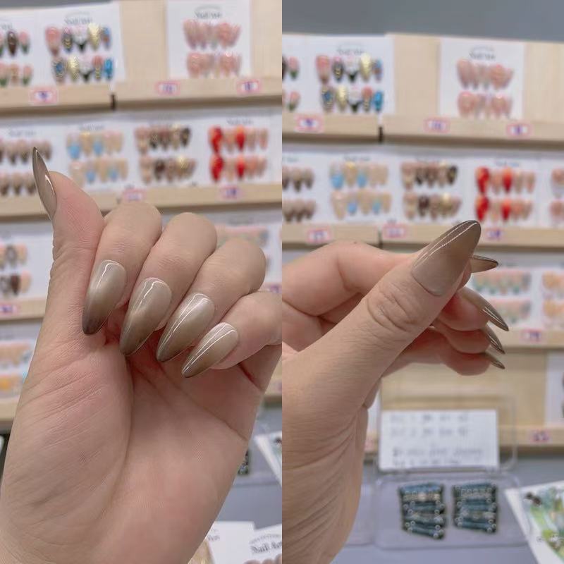 Almond Shape Nails No.119