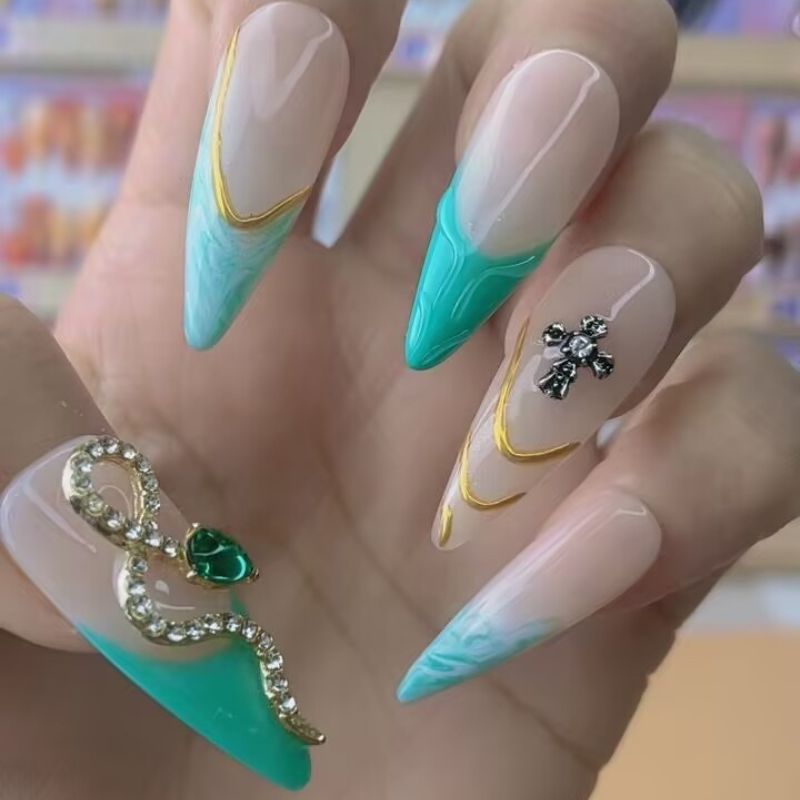 Handmade nails Pointy style 17