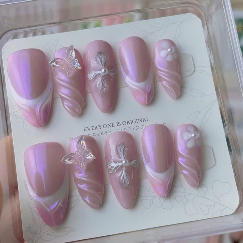Almond Shape Nails No.143