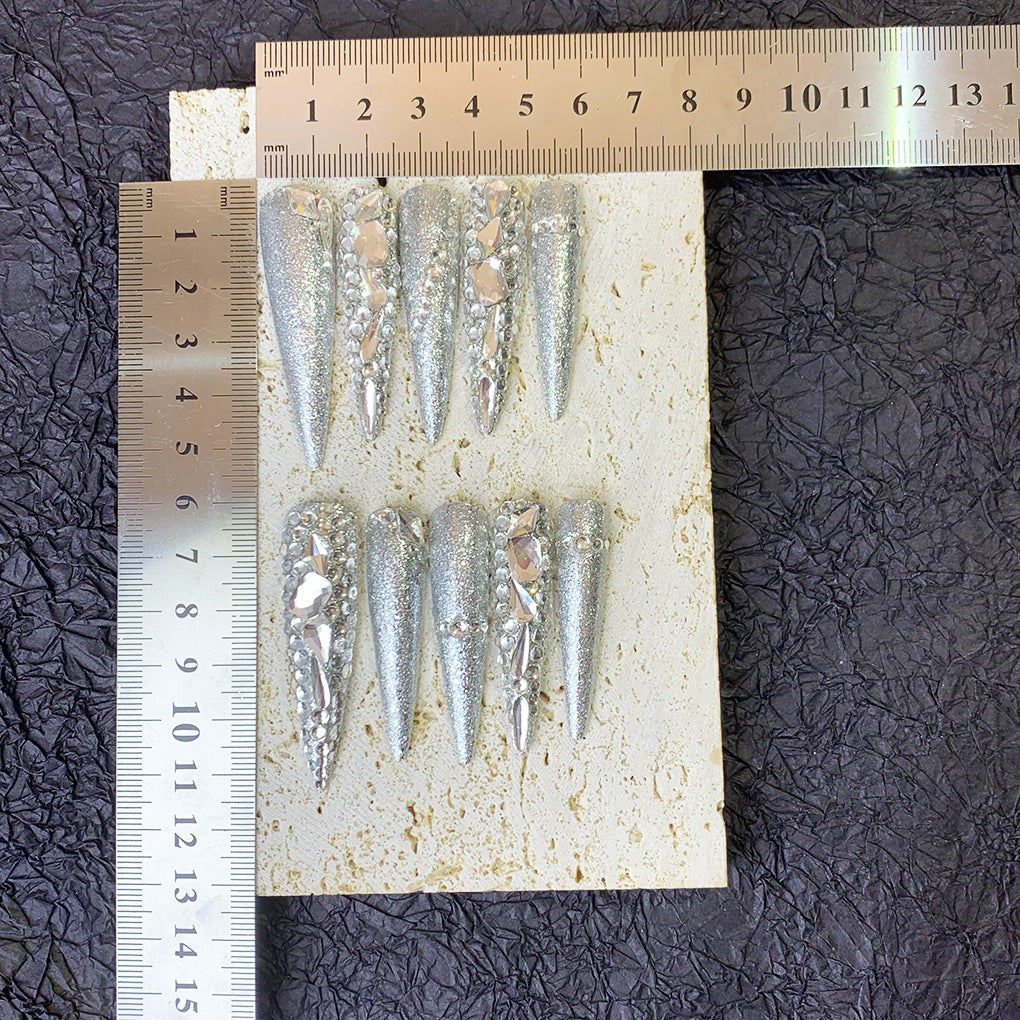 Sliver press on nails