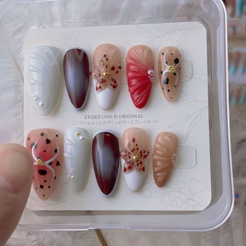Almond Shape Nails No.146