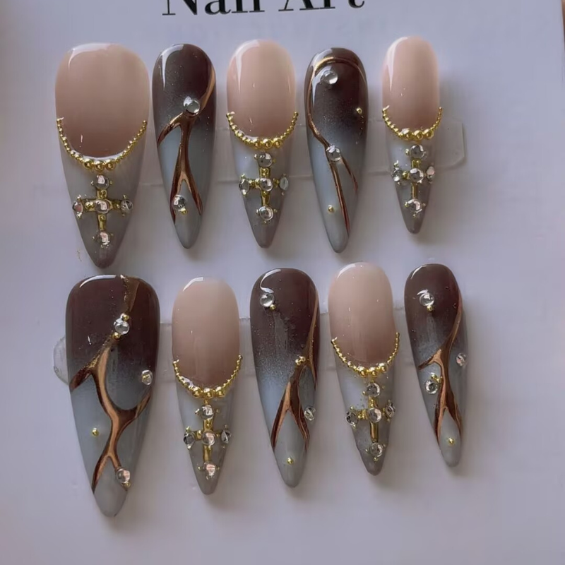 Handmade nails Pointy style 33