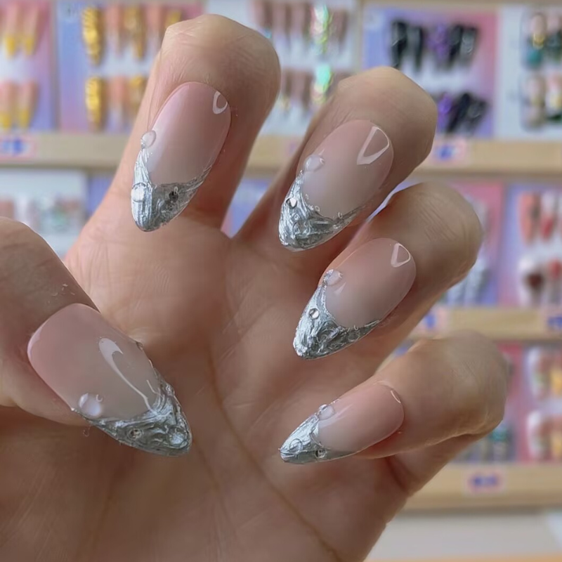 Almond Shape Nails No.132