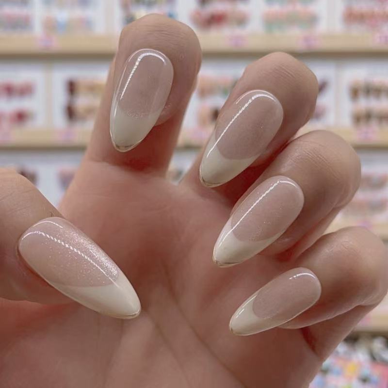 Almond Shape Nails No.128