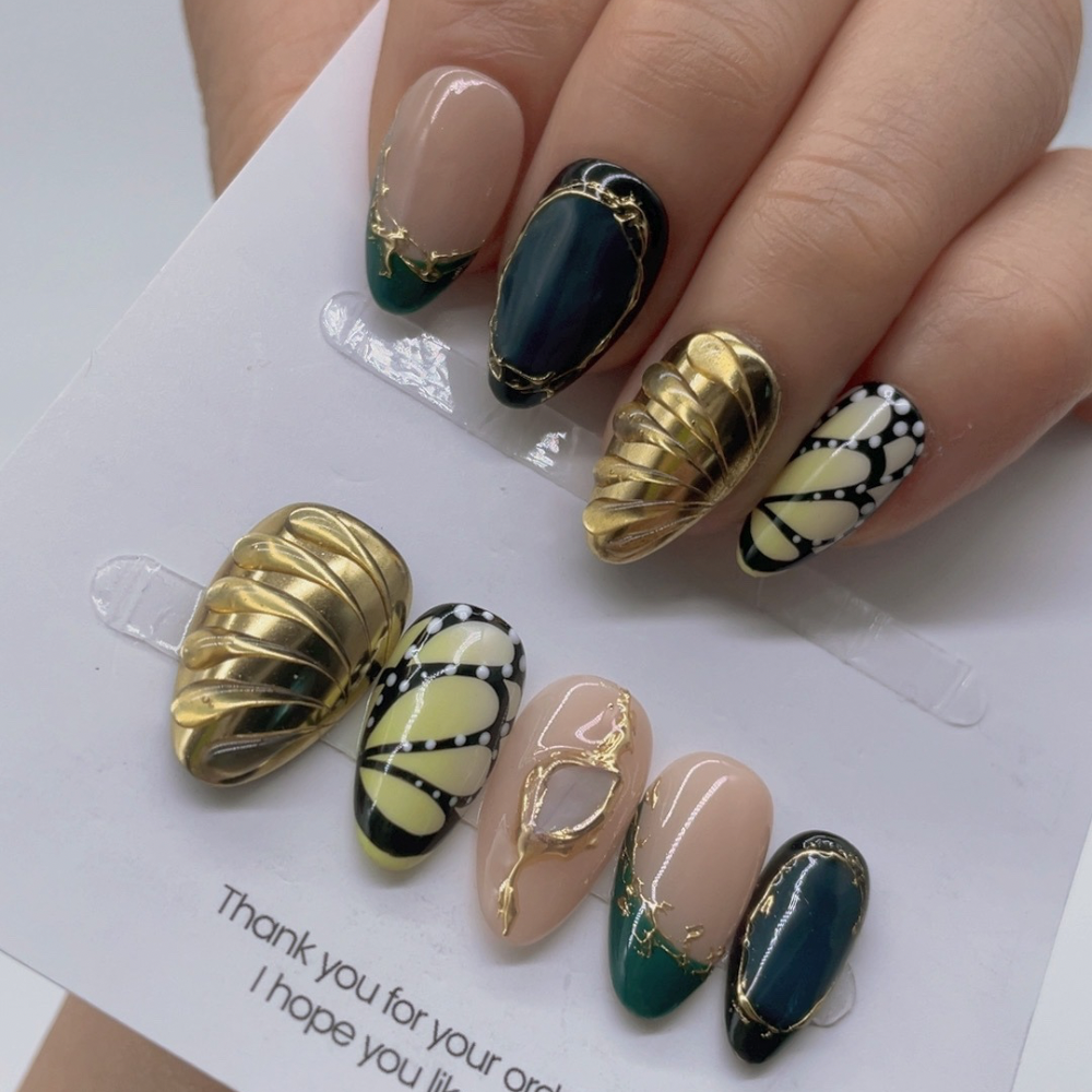 Short nails No.28