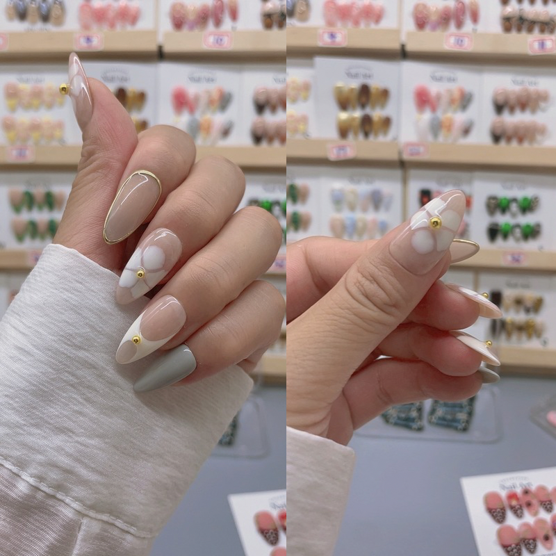 Almond Shape Nails No.103
