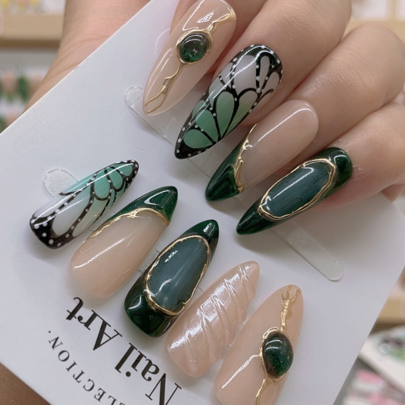 Almond Shape Nails No.174