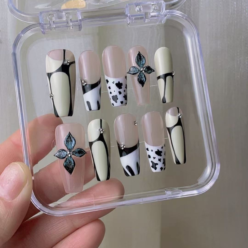 Short Style Press On Nails Live No.8