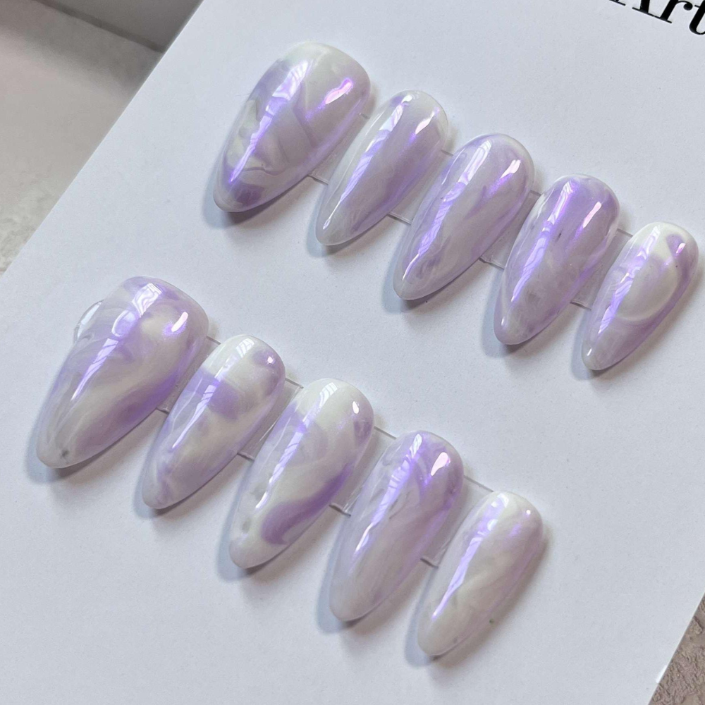 Almond style press on nails 26