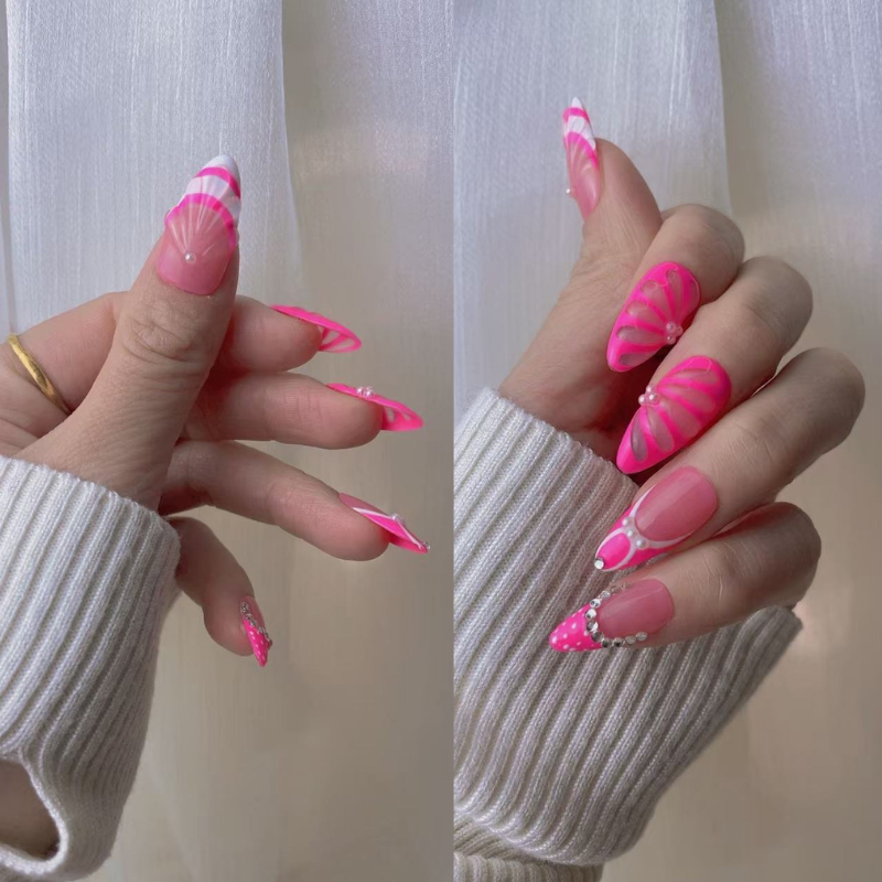 Almond 3d style nails 49