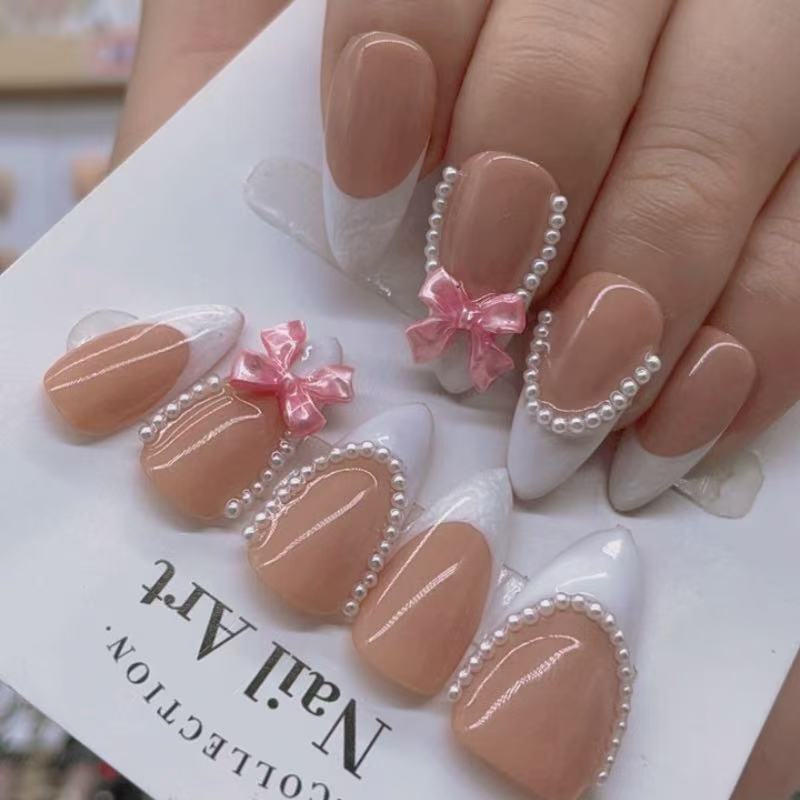 Almond Shape Nails No.117