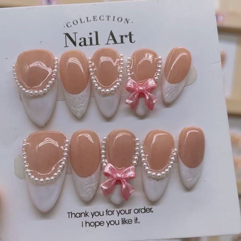 Almond Shape Nails No.117