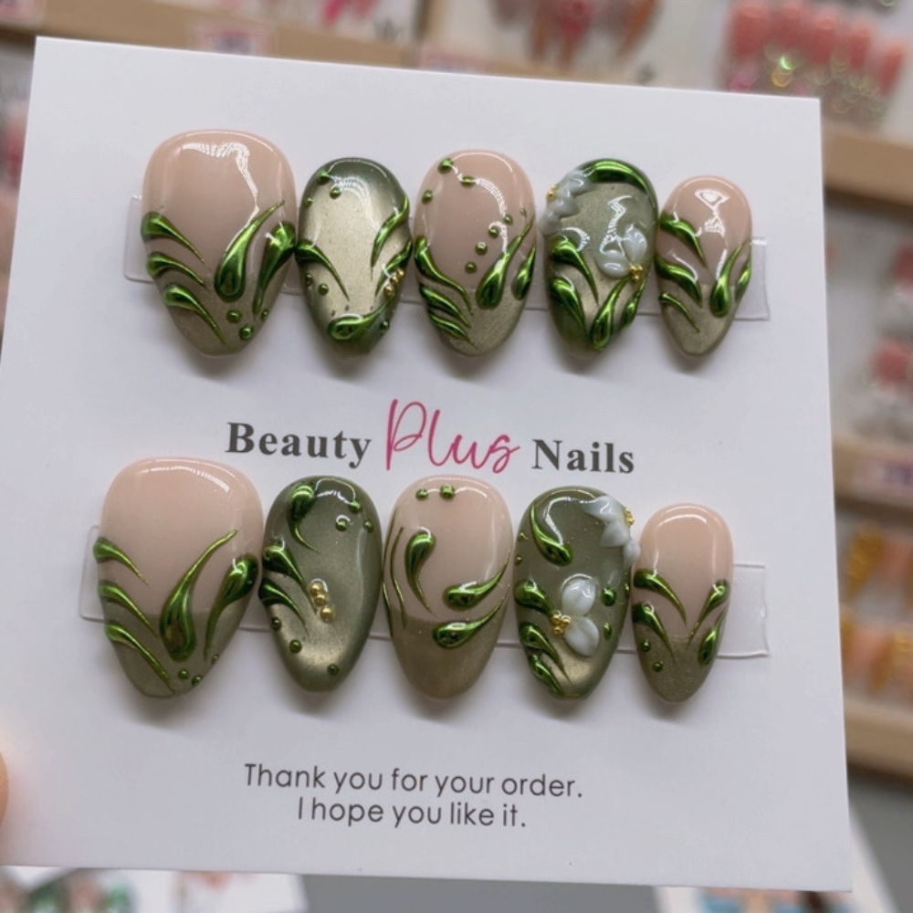 Almond Shape Nails No.183
