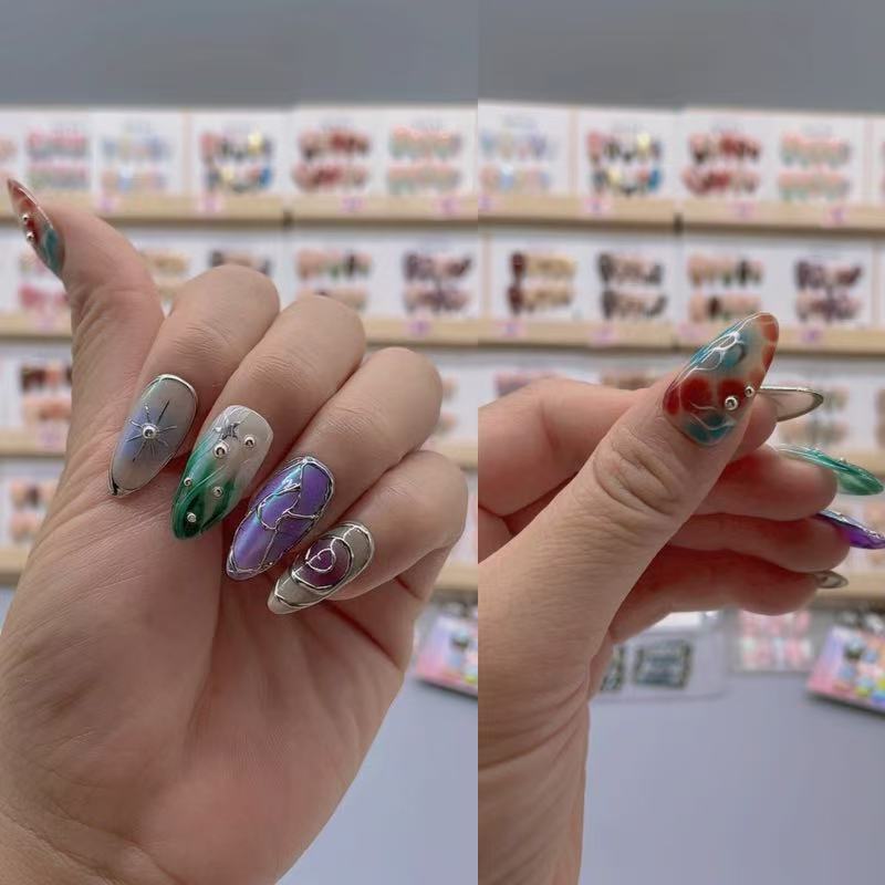 Almond Shape Nails No.129