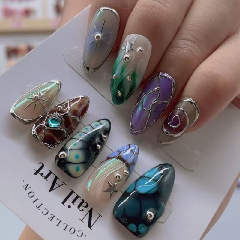Almond Shape Nails No.129