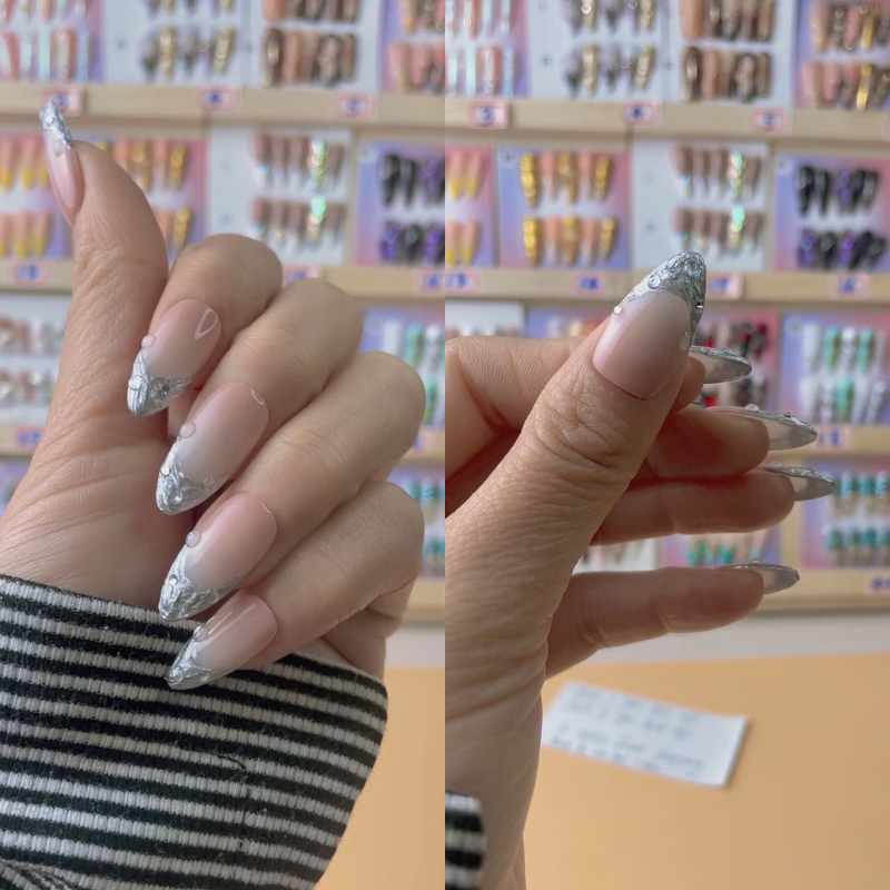 Almond Shape Nails No.132
