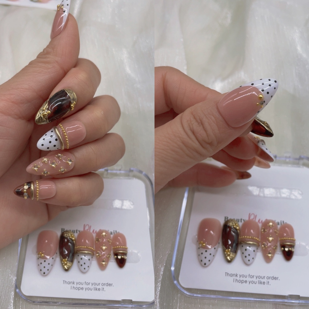 Almond Shape Nails No.174