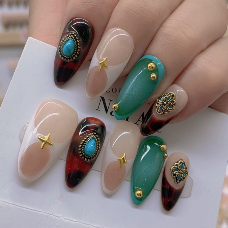 Almond Shape Nails No.112