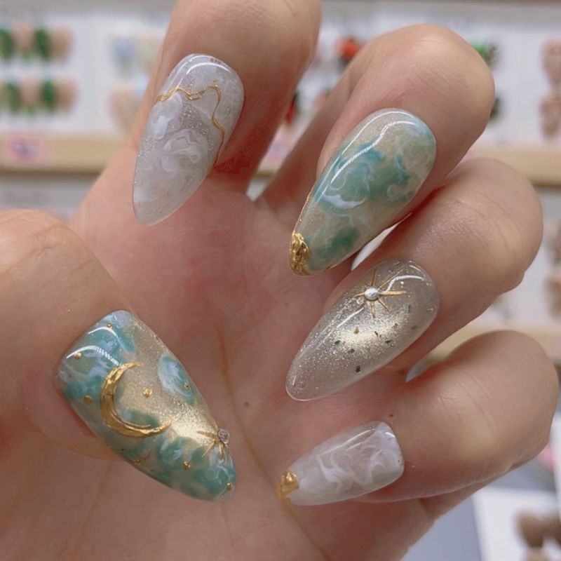 Almond Shape Nails No.100