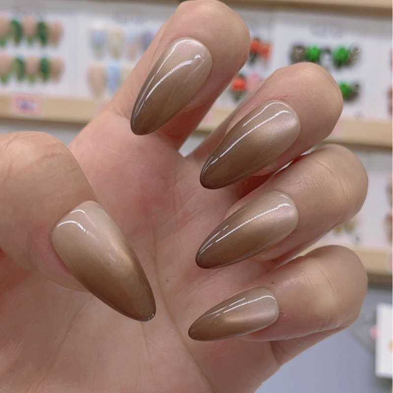 Almond Shape Nails No.106