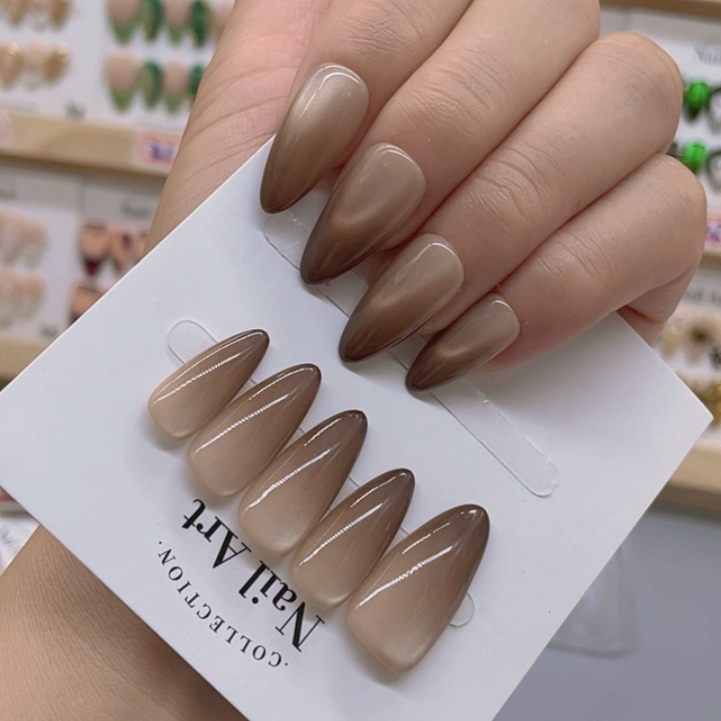Almond Shape Nails No.106
