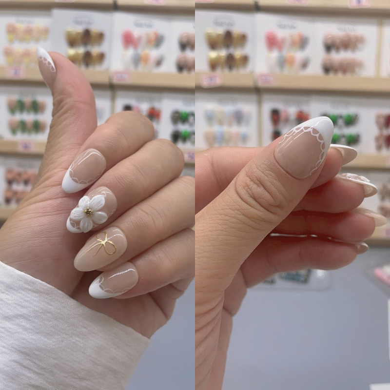 Almond Shape Nails No.98