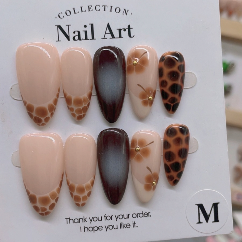 Almond Shape Nails No.105