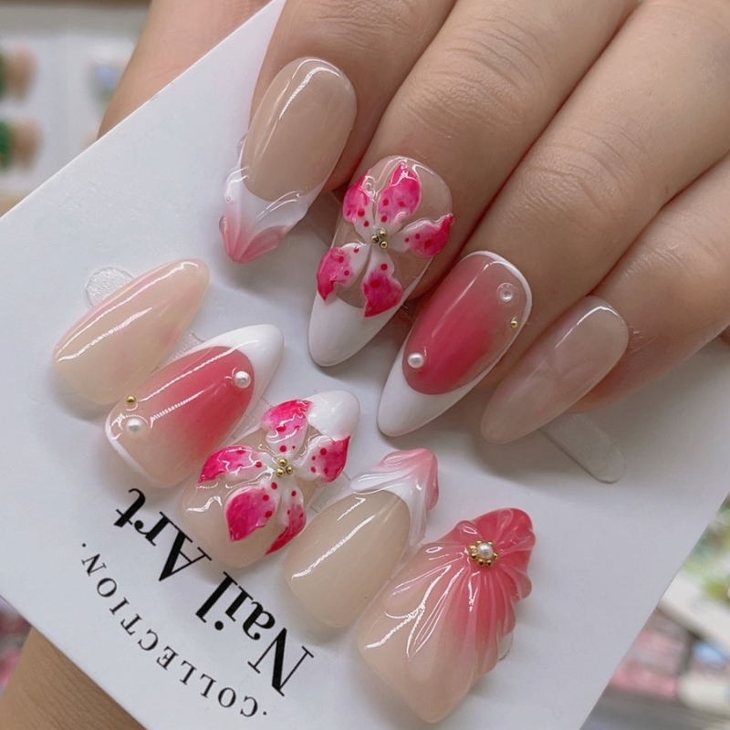 Almond Shape Nails No.169