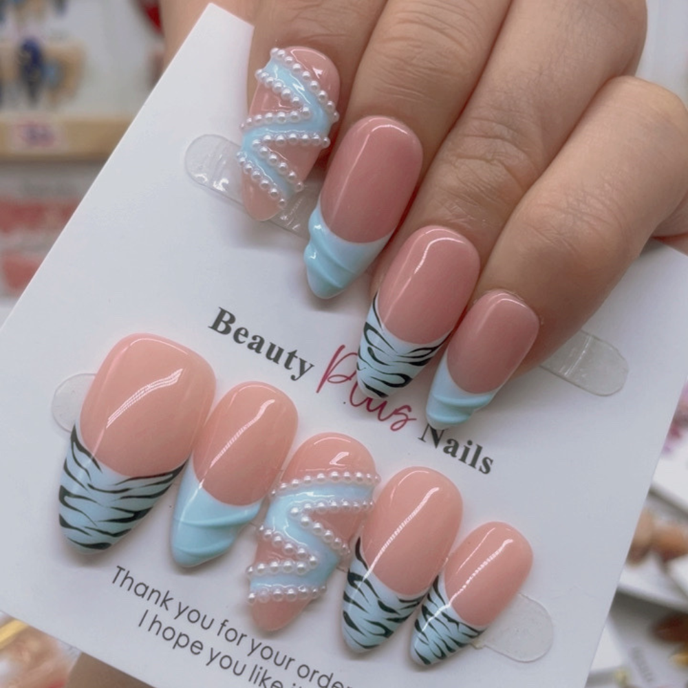 Almond Shape Nails No.163