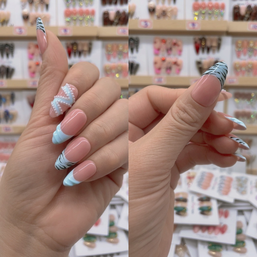 Almond Shape Nails No.163