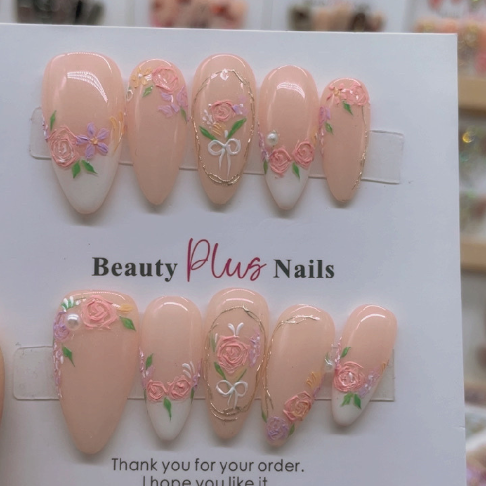 Almond Shape Nails No.168