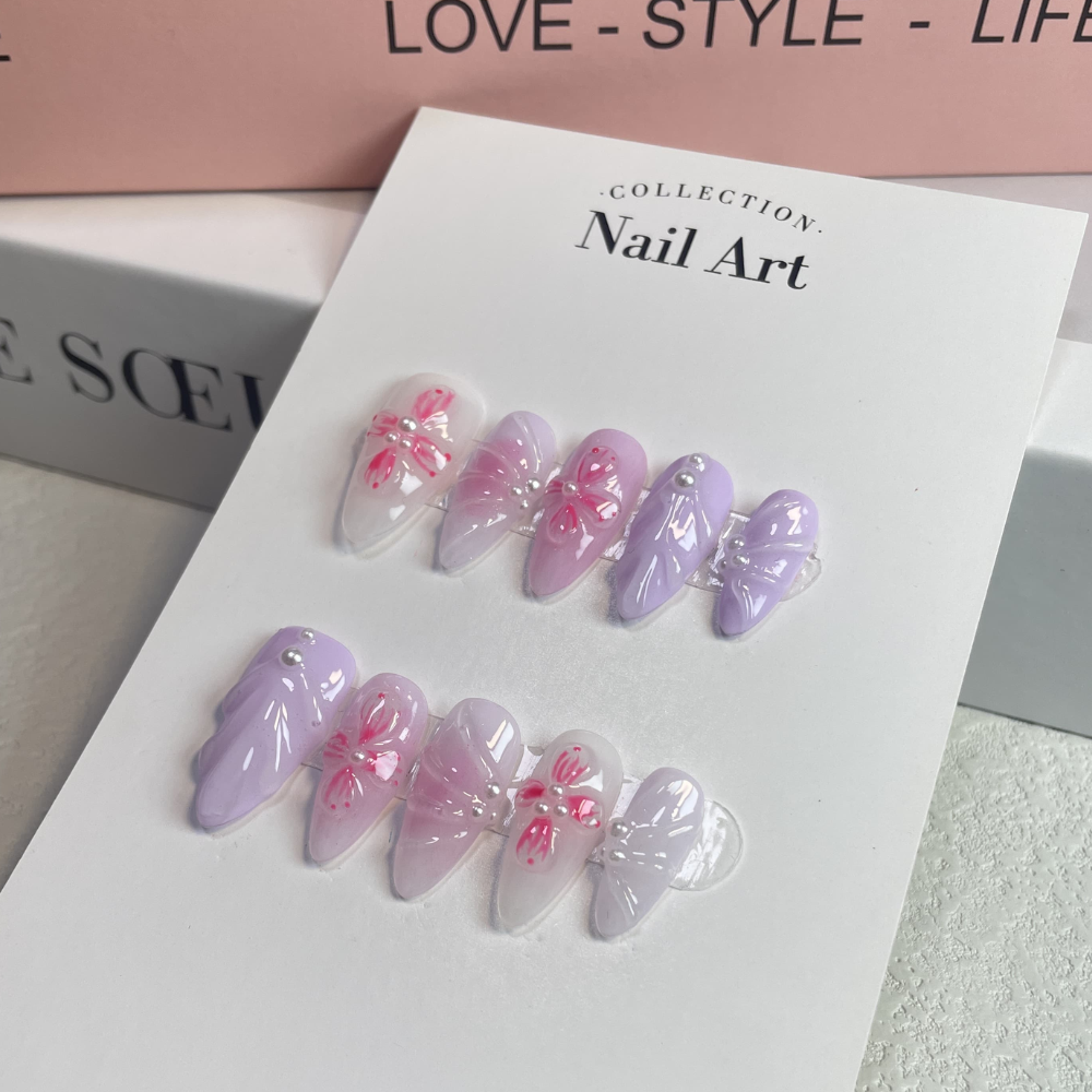Almond 3d style nails 36