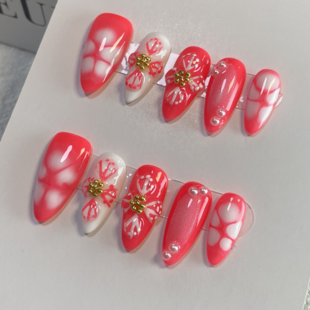 Almond 3d style nails 54